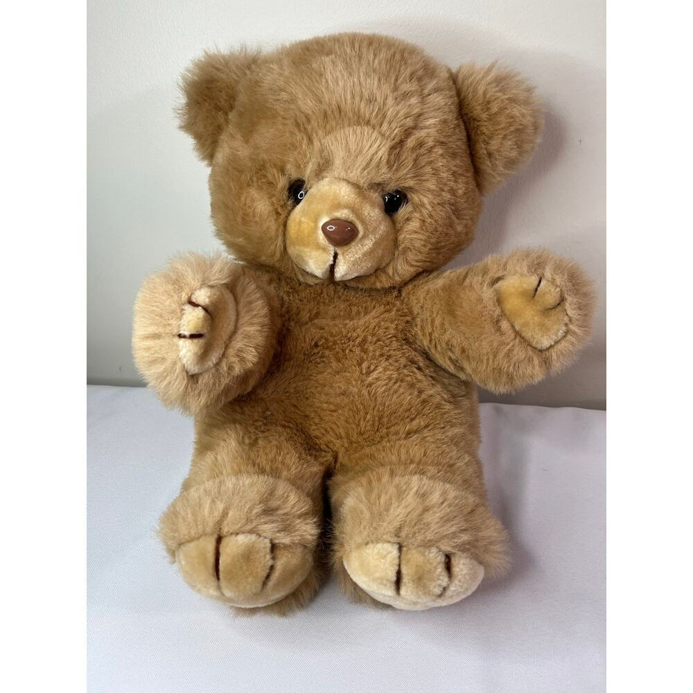 Prestige Toy Corporation 1985 18 Inch Vintage Caramel Colored Plush Teddy Bear.